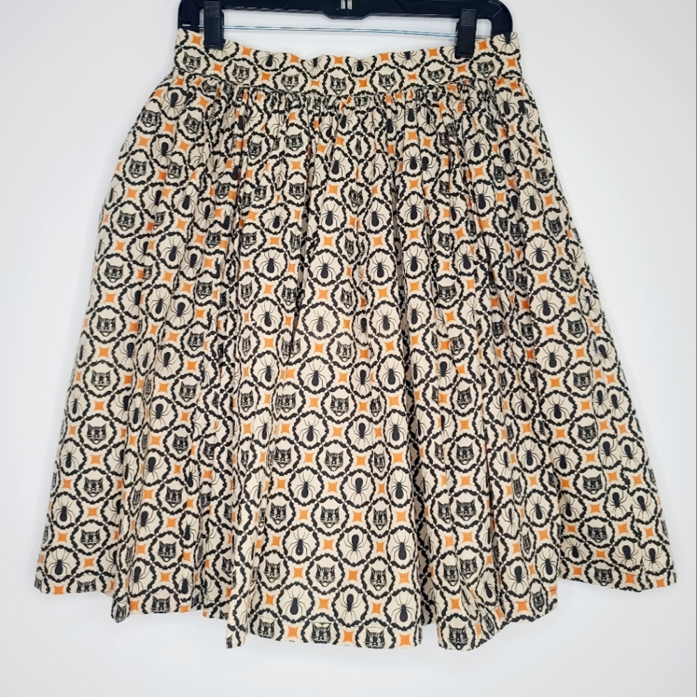 Ains and Elke Stylehaus Halloween Print Trixie Circle Skirt with Pockets Size M